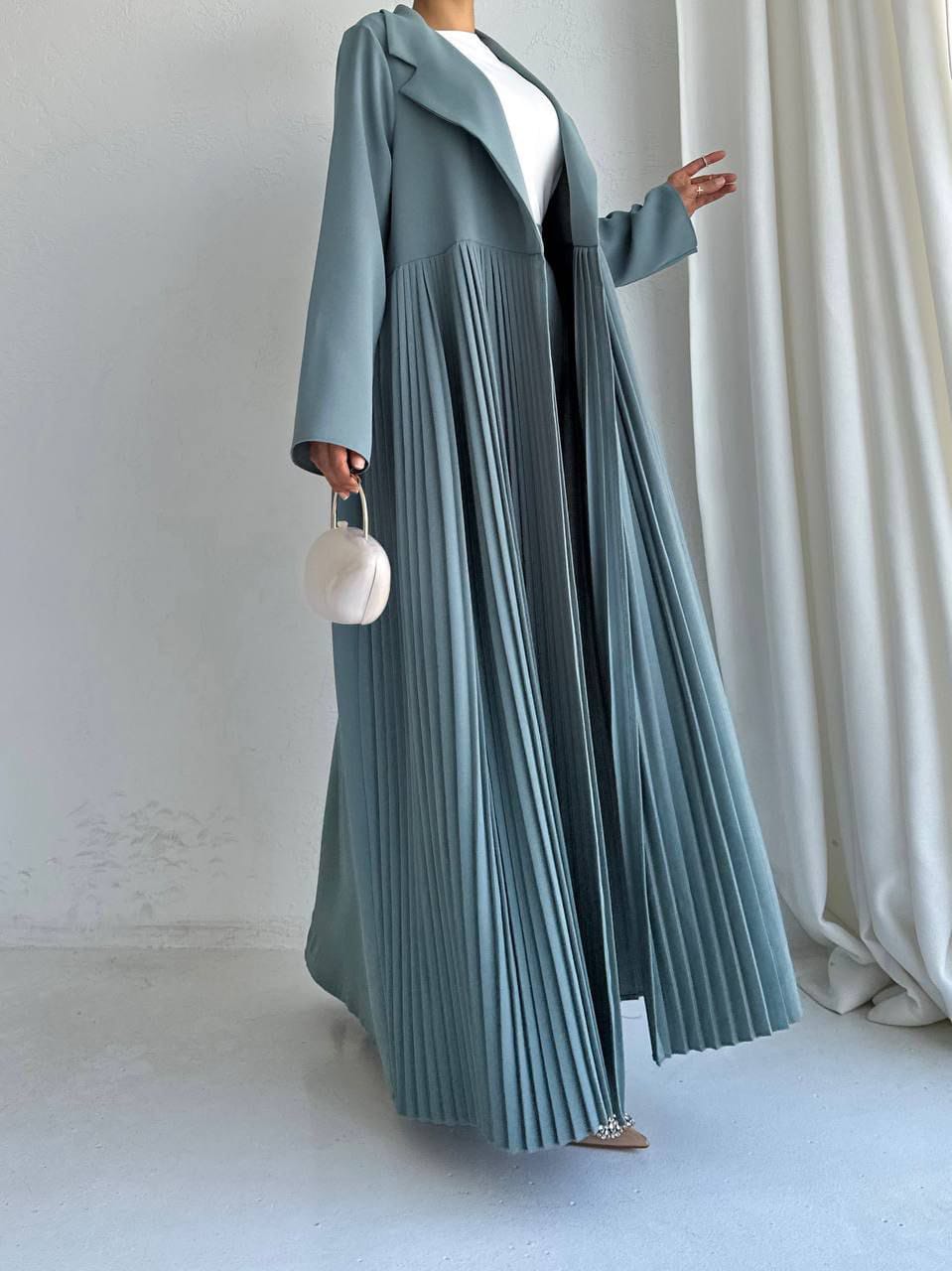 ESSENCE DRESS - MENTHOL / CREAM